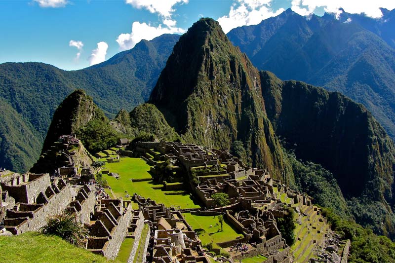 Sacred Valley bus