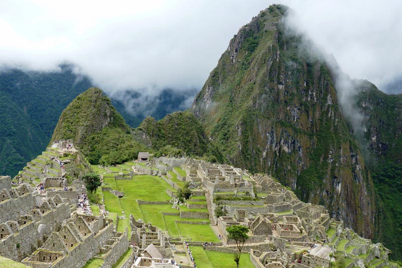 Macchu Picchu Machu Picchu and its natural verdure of rainy season