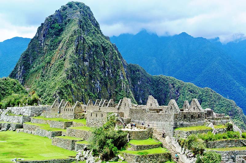 Montana Huayna Picchu View of Huayna Picchu mountain