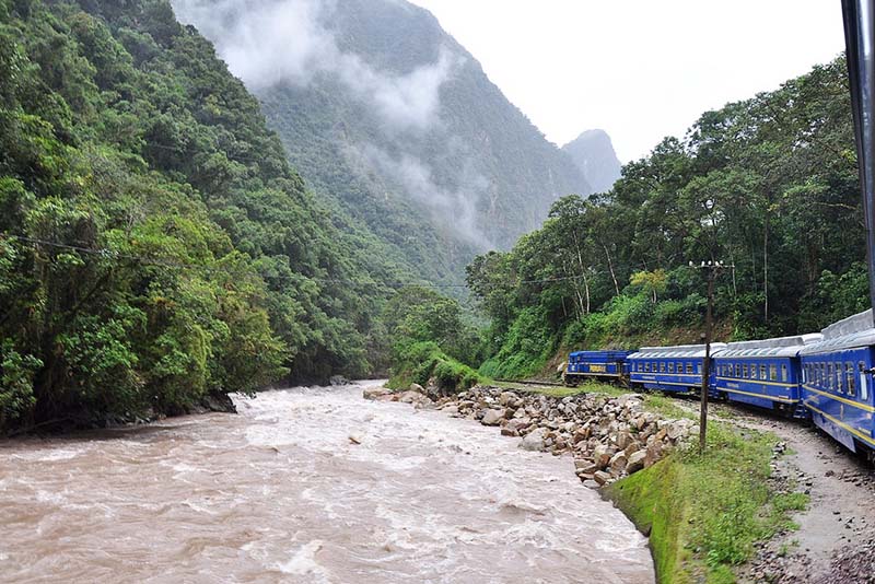 Train Machu Picchu Train to Machu Picchu