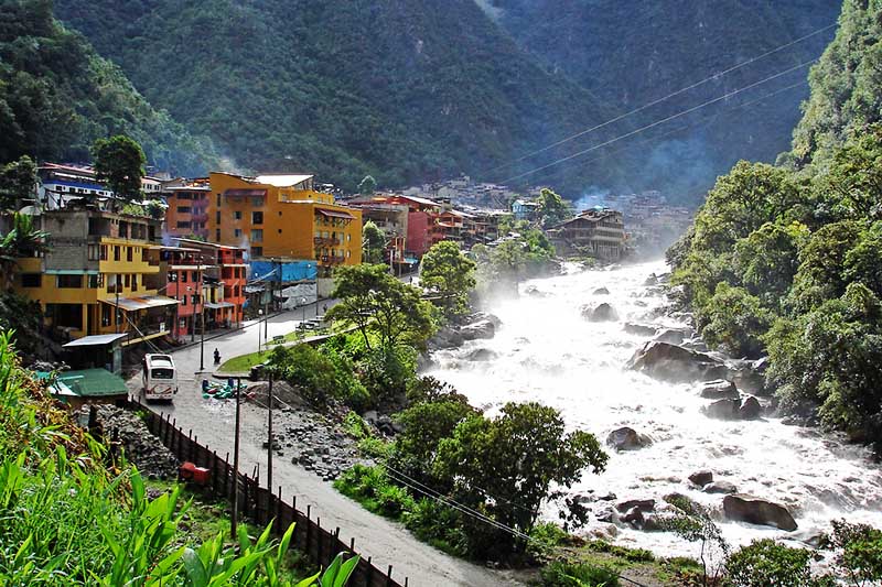 Aguas Calientes o Machu Picchu pueblo View of Aguas Calientes or Machu Picchu town