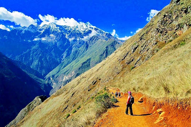 Choquequirao trekking Walk to Choquequirao