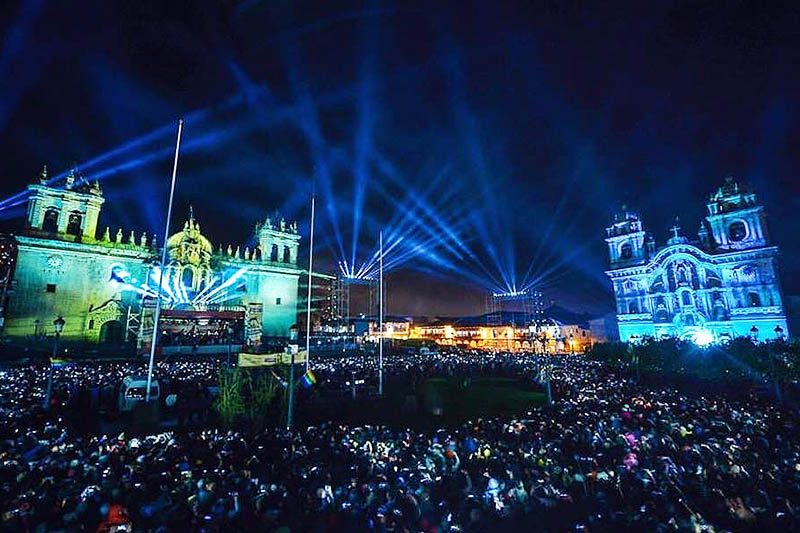 Night of light and sound of Cusco Night of lights and sound in the Plaza de Armas of Cusco