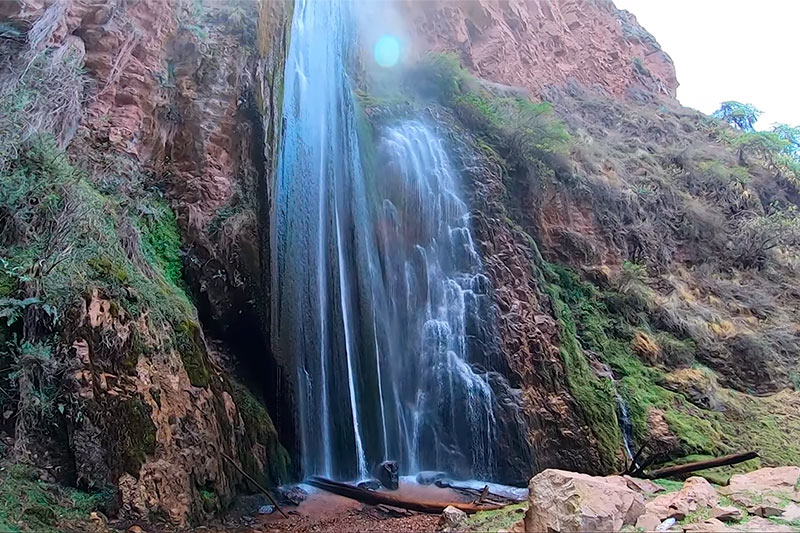 Perolniyoc Waterfall - Sacred Valley