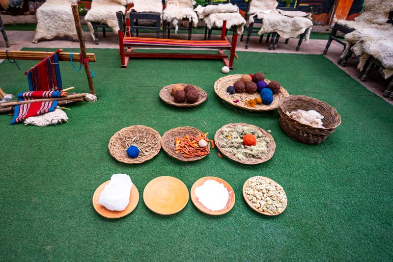 Materials and tools used for making wool